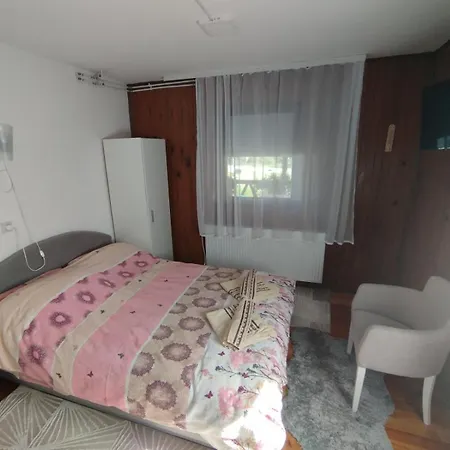 Mir * Mokra Gora